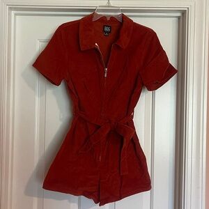 BDG Rust Short Sleeve Romper size 6